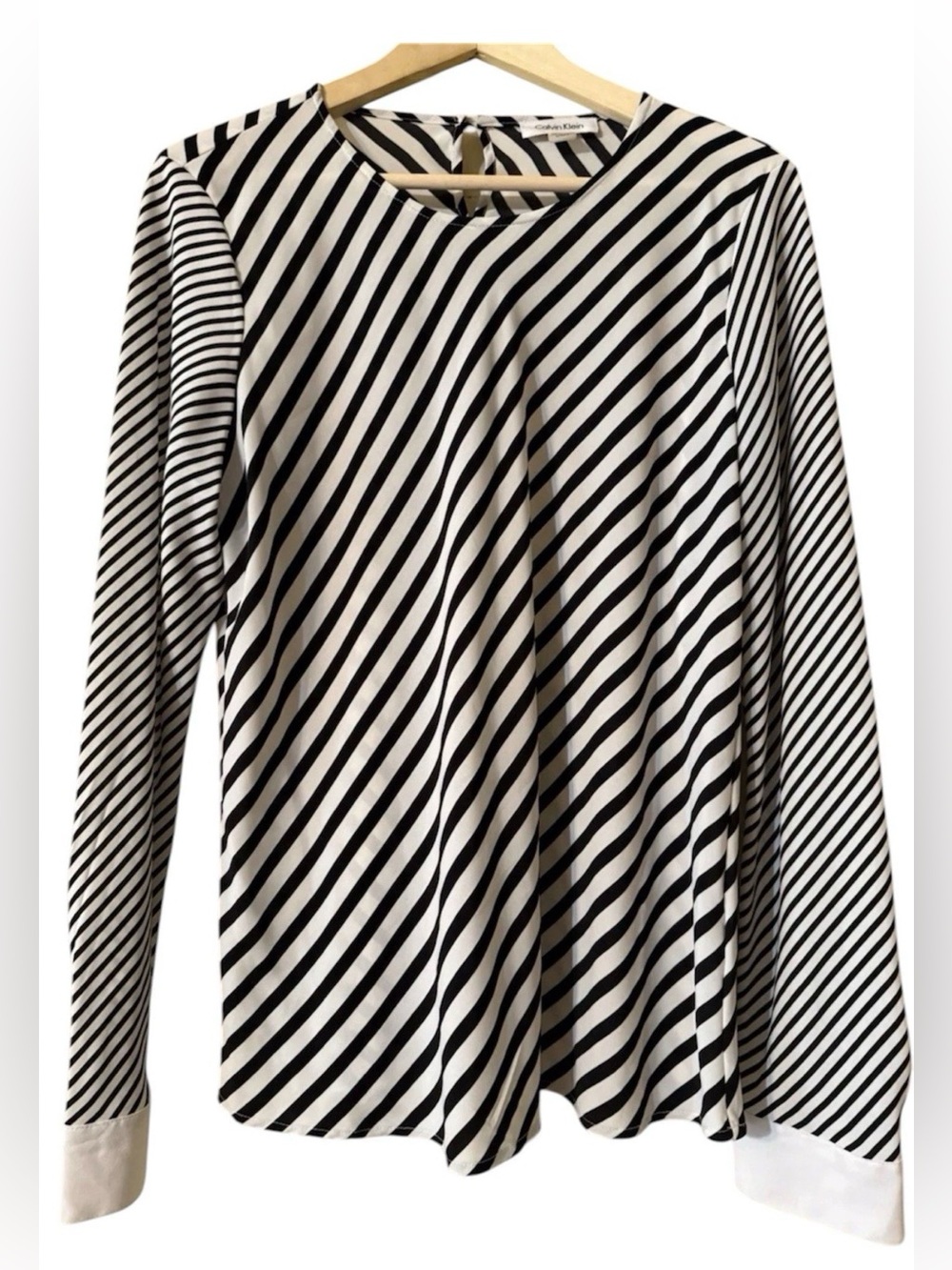 Calvin Klein Black & white mixed stripe pattern crew neckline blouse